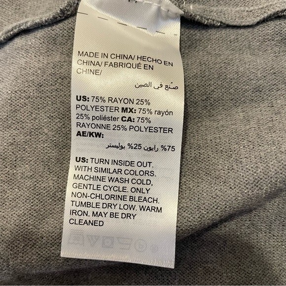 Chicos Long Sleeve Boat Neck Gray Lightweight Pull Over Sweater Size 3 - Picture 6 of 6